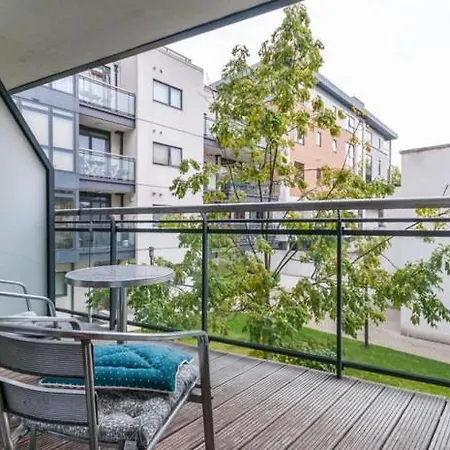 Spacious 3-bed Sleeps 6 And Parking Appartamento Dublino